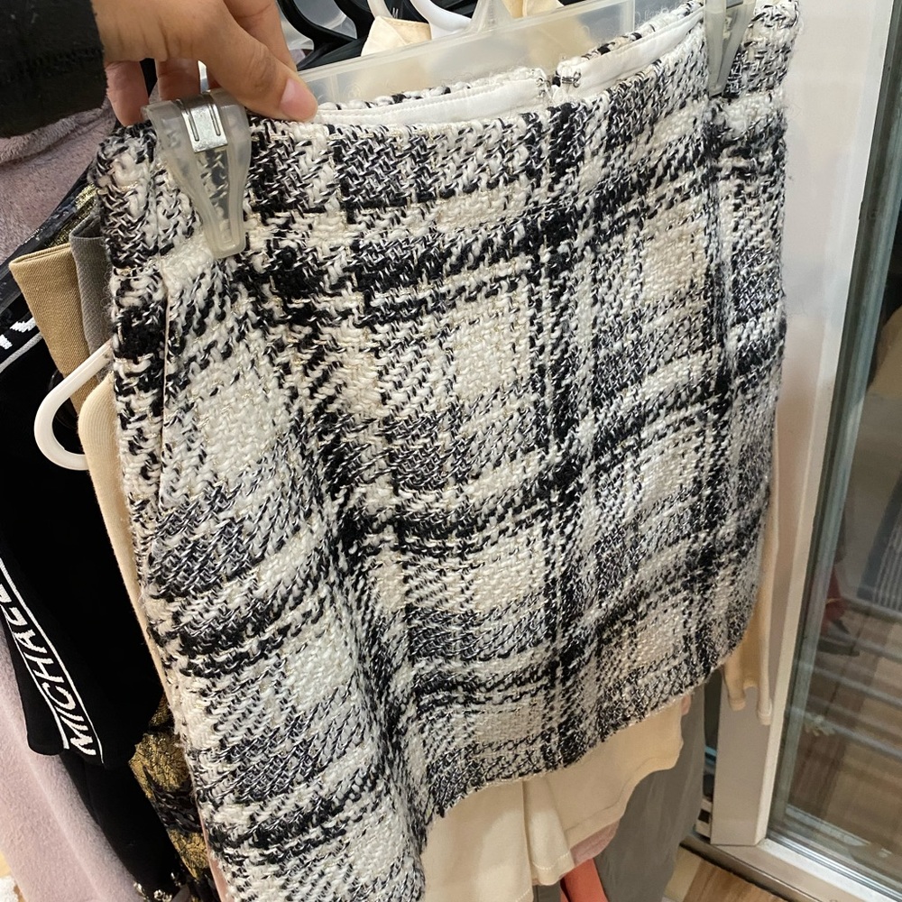 LOFT Black and white plaid mini skirt Sz 0 wool #miniskirt